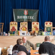 Republiková Rohozec liga v mariáši zakotvila na dvoreckém Hotelu - Foto Luděk Blovský